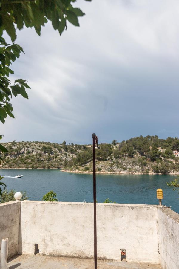 Apartments By The Sea Bobovisca Na Moru, Brac - 5682 Ložišće Екстериор снимка